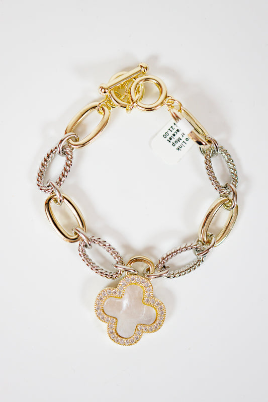 Two Link Clover Mop Link Bracelet