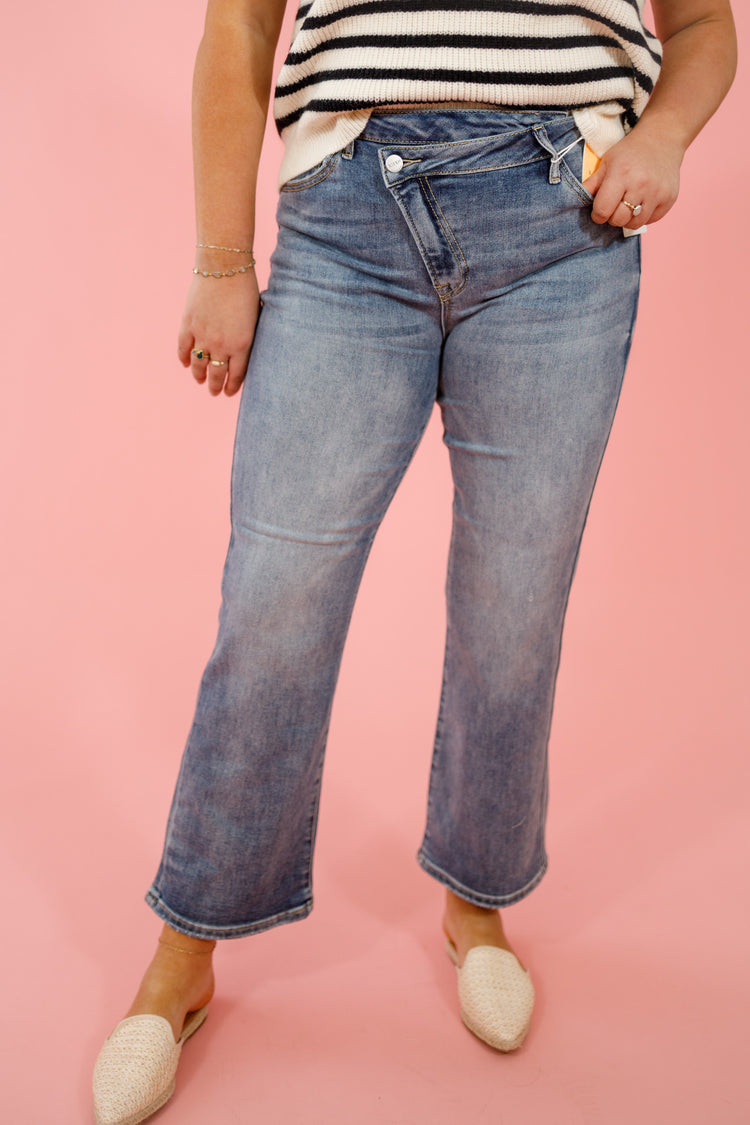 Risen Light Wash Crossover Jeans