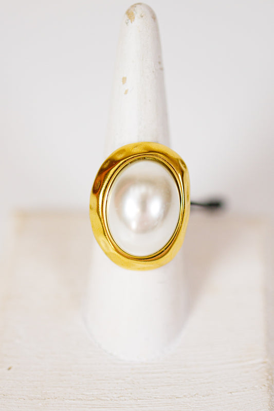 HD Gold Large Pearl Ring