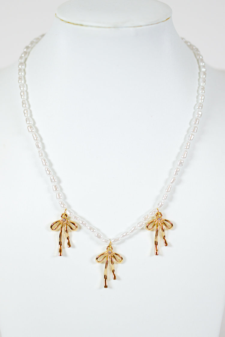 Stationed Bow & Pearl Necklace